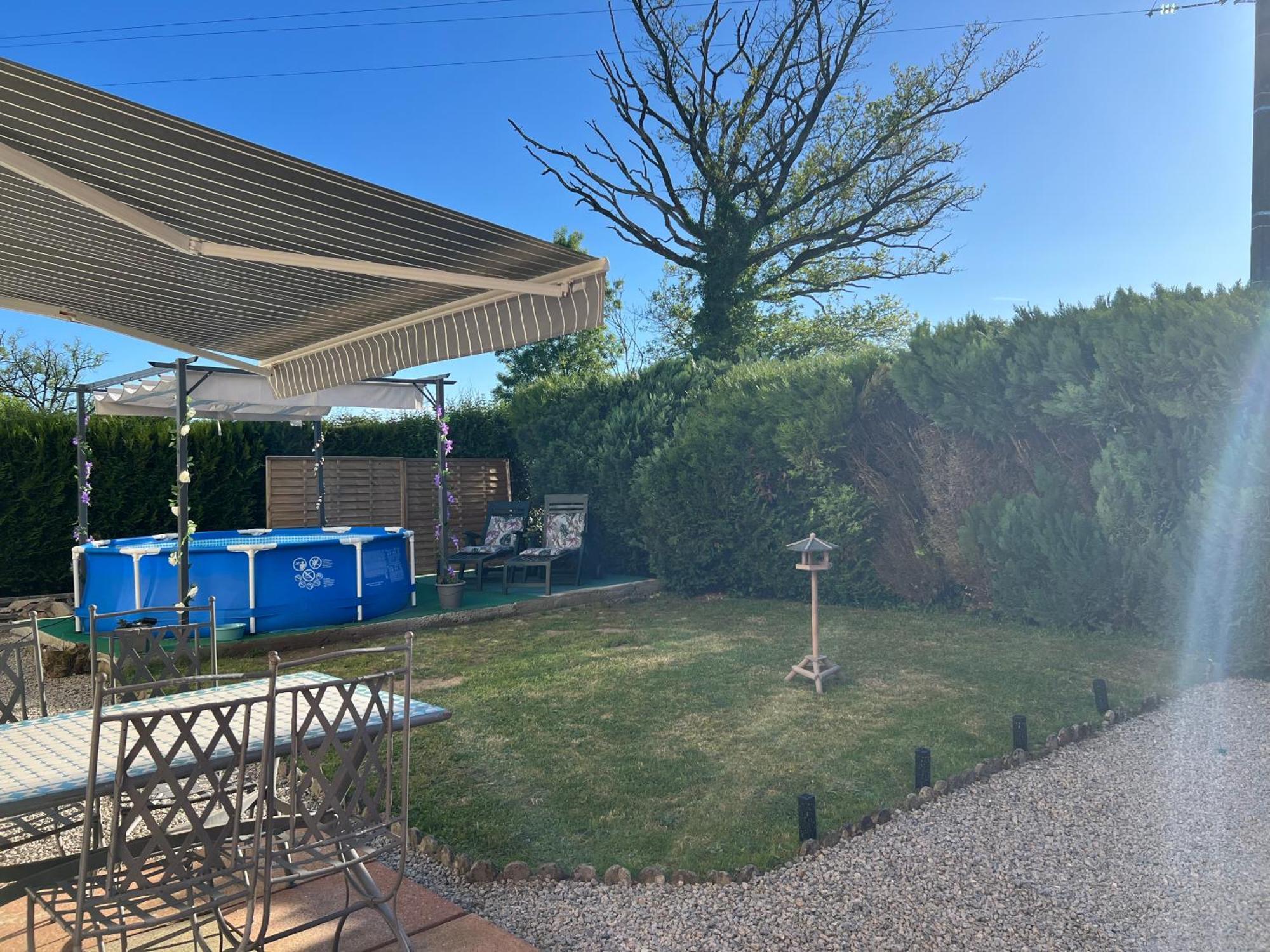 Gite Du St Martin Apartment Oradour-Fanais Екстериор снимка